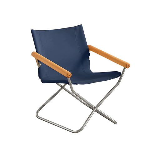 Elegant Scandinavian Recliner with Independent Foot/Back Movement and Metal Legs