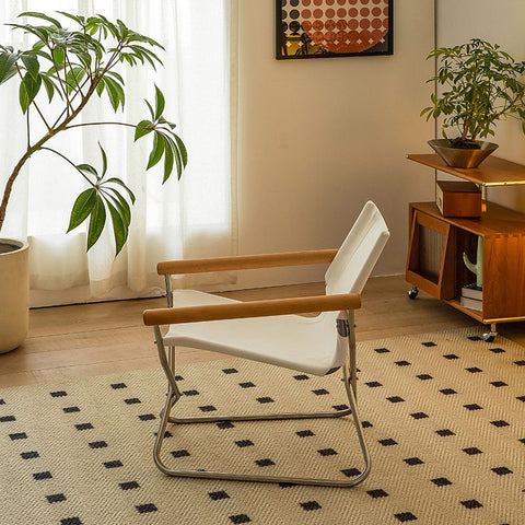 Elegant Scandinavian Recliner with Independent Foot/Back Movement and Metal Legs