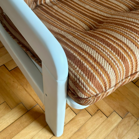 Bella Mid Century Modern Wooden Armchair